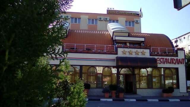 Отель Hotel Sud Джурджу-5